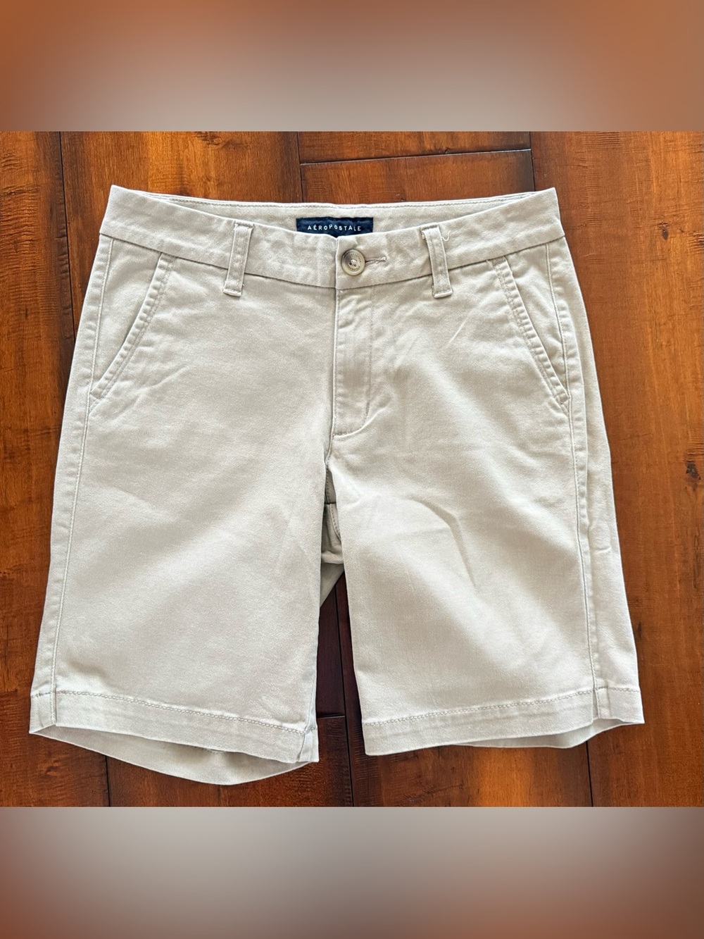 Aeropostale Men's Light Khaki Flat Front Shorts